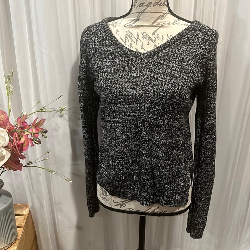 Gray, sweater small